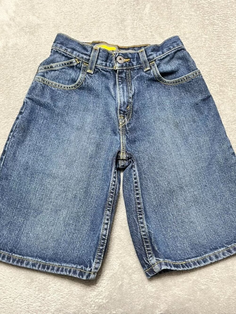 Vintage Levis Silvertab Shorts Boys 8 Blue Baggy Loose Medium Wash Y2K Denim